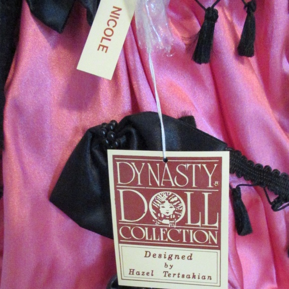 Dynasty Dolls "NICOLE" Porcelain Bisque doll - Picture 4 of 12